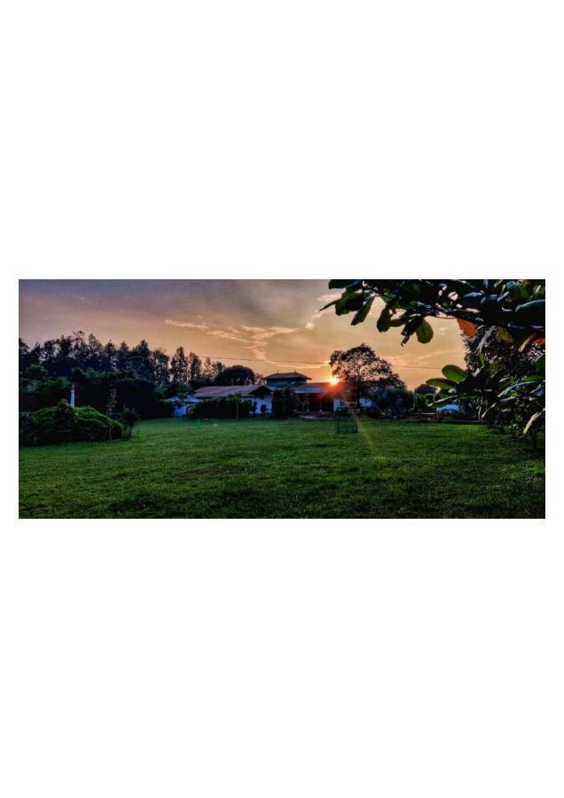 Hotel The Horse & Chariot Madikeri Exteriér fotografie